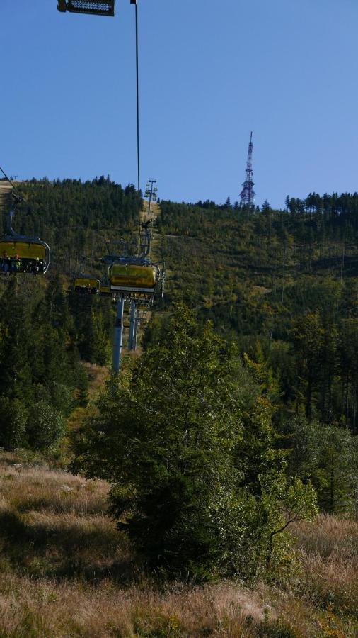 Marron Apartmán